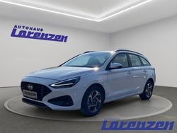 Weiss Gebraucht 2025 Hyundai i30 Advanced Kombi | 23.980 € (Fairer Preis)