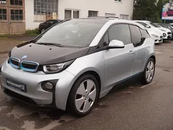 Blau Gebraucht 2014 BMW i3 Comfort Edition Kleinwagen | 9.900 € (Fairer Preis)