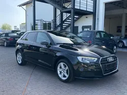 Schwarz Gebraucht 2017 Audi A3 Limousine | 13.850 € (Guter Preis)