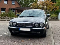 Schwarz Gebraucht 2003 Jaguar XJ Limousine | 6.900 €