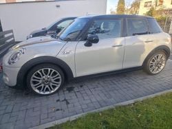 Silber Gebraucht 2015 Mini Cooper SD Kleinwagen | 13.700 € (Etwas zu teuer)