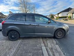 Grau Gebraucht 2015 Ford C-MAX Van / Kleinbus | 4.800 € (Fairer Preis)