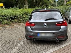 Grau Gebraucht 2018 BMW M140 M Sport Limousine | 30.300 € (Fairer Preis)
