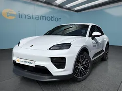 Weiß Gebraucht 2024 Porsche Macan SUV | 79.699 € (Fairer Preis)