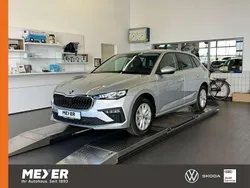 Brilliantsilber metallic Neu 2025 Skoda Scala Selection Kleinwagen | 25.990 € (Guter Preis)