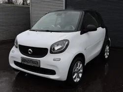 Weiß Gebraucht 2019 Smart ForTwo Coupé Coupé | 10.999 € (Fairer Preis)