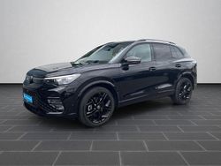Deep black perleffekt (metallic) Gebraucht 2024 VW Tiguan Style SUV | 41.990 € (Fairer Preis)