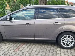 Grau Gebraucht 2013 Ford Focus Titanium Kombi | 6.500 € (Etwas zu teuer)