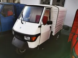 Weiß Gebraucht 2022 Piaggio APE Kleinwagen | 7.950 €