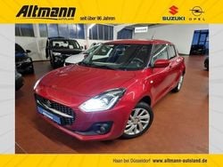 Rot Gebraucht 2023 Suzuki Swift Comfort Limousine | 15.490 € (Guter Preis)