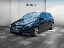 Schwarz Gebraucht 2012 Mercedes B200 Van / Kleinbus | 12.899 € (Etwas zu teuer)