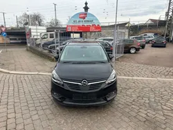 Schwarz Gebraucht 2018 Opel Zafira Edition Van / Kleinbus | 9.490 € (Guter Preis)