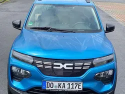Blau Gebraucht 2023 Dacia Spring Essentiel Kleinwagen | 11.000 € (Guter Preis)