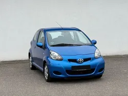 Blau Gebraucht 2011 Toyota Aygo Cool Kleinwagen | 2.990 € (Guter Preis)