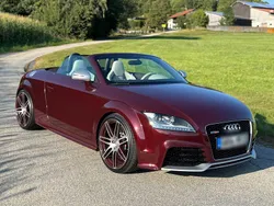 Rot Gebraucht 2010 Audi TT Roadster Exclusive Cabrio | 45.700 €
