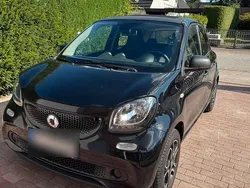 Schwarz Gebraucht 2016 Smart ForFour Kleinwagen | 10.000 € (Teuer)