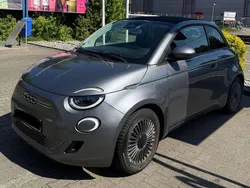 Grau Gebraucht 2021 Fiat 500e Icon Cabrio | 19.999 € (Fairer Preis)