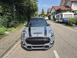 Grau Gebraucht 2018 Mini Cooper S Kleinwagen | 19.999 € (Teuer)