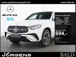 Polarweiß Gebraucht 2024 Mercedes GLC300e AMG Coupé | 73.480 € (Fairer Preis)