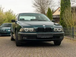 Grün Gebraucht 1997 BMW 520 Limousine | 2.500 € (Fairer Preis)