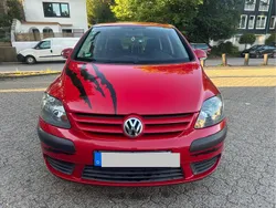 Rot Gebraucht 2005 VW Golf V Limousine | 2.599 € (Fairer Preis)