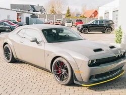 Grau Neu 2025 Dodge Challenger Coupé | 91.490 € (Etwas zu teuer)