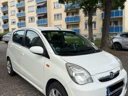 Weiß Gebraucht 2008 Daihatsu Cuore Kleinwagen | 2.500 € (Etwas zu teuer)