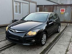 Schwarz Gebraucht 2011 Hyundai i30 Edition Limousine | 3.990 € (Fairer Preis)