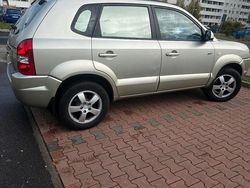 Grau Gebraucht 2008 Hyundai Tucson SUV | 3.200 € (Guter Preis)