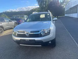 Grau Gebraucht 2011 Dacia Duster Prestige SUV | 4.990 € (Fairer Preis)