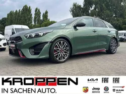 Grün Gebraucht 2023 Kia ProCeed GT Kleinwagen | 33.950 € (Teuer)