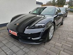 Schwarz Gebraucht 2022 Porsche Taycan Limousine | 57.800 € (Guter Preis)