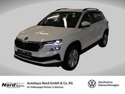 Weiß (moonweiss metallic) Gebraucht 2024 Skoda Karoq Selection SUV | 40.290 € (Etwas zu teuer)