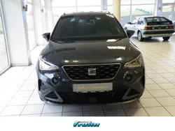 Magnetic tech (grau) Gebraucht 2024 Seat Arona FR SUV | 21.900 € (Fairer Preis)