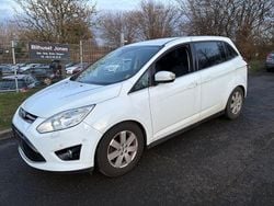 Weiß Gebraucht 2013 Ford Grand C-Max Titanium Van / Kleinbus | 3.400 € (Guter Preis)