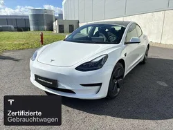 Weiß Gebraucht 2021 Tesla Model 3 RWD Limousine | 27.100 € (Fairer Preis)