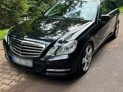 Schwarz Gebraucht 2011 Mercedes 200 Avantgarde Kombi | 10.990 € (Teuer)