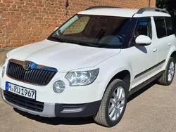 Weiß Gebraucht 2012 Skoda Yeti Ambition SUV | 5.800 € (Fairer Preis)