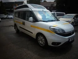 Weiß Gebraucht 2015 Fiat Doblò Van / Kleinbus | 8.650 € (Fairer Preis)