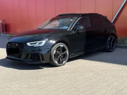 Schwarz Gebraucht 2021 Audi RS3 Ambiente Kleinwagen | 37.400 €