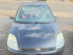 Schwarz Gebraucht 2005 Ford Fiesta Kleinwagen | 1.800 € (Teuer)
