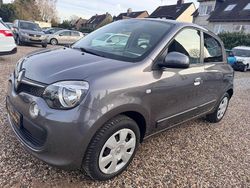 Grau Gebraucht 2016 Renault Twingo Life Kleinwagen | 6.999 € (Fairer Preis)