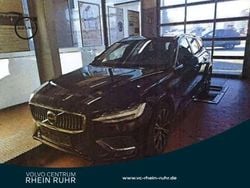 Onyx black / metallic Gebraucht 2022 Volvo V60 Plus Kombi | 33.990 € (Guter Preis)