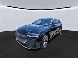 Mythosschwarz metallic Gebraucht 2022 Audi e-tron S-Line SUV | 37.940 € (Guter Preis)