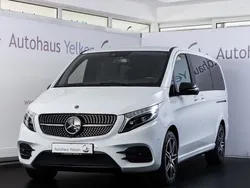 Weiß Gebraucht 2022 Mercedes V250 AMG line Van / Kleinbus | 49.990 € (Guter Preis)