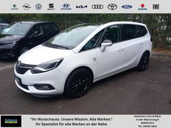 Weiß Gebraucht 2016 Opel Zafira Active Van / Kleinbus | 15.990 € (Fairer Preis)