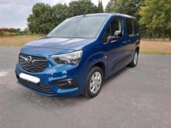 Blau Gebraucht 2022 Opel Combo-e Life Van / Kleinbus | 18.000 € (Guter Preis)