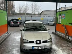 Silber Gebraucht 2006 Seat Arosa Kleinwagen | 2.200 €