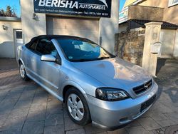 Grau Gebraucht 2002 Opel Astra Cabriolet Cabrio | 700 € (Fairer Preis)