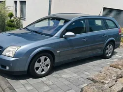Silber Gebraucht 2004 Opel Vectra Limousine | 2.200 € (Fairer Preis)